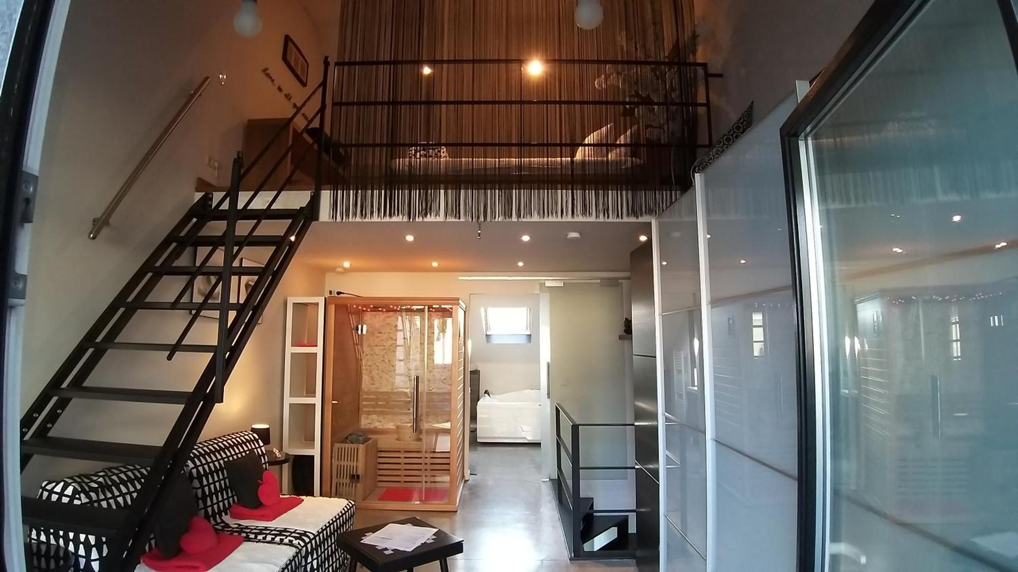 Apartamento Wellness Loft With Sauna, Jacuzzi, Roof Terrace & Amazing View Amberes Exterior foto