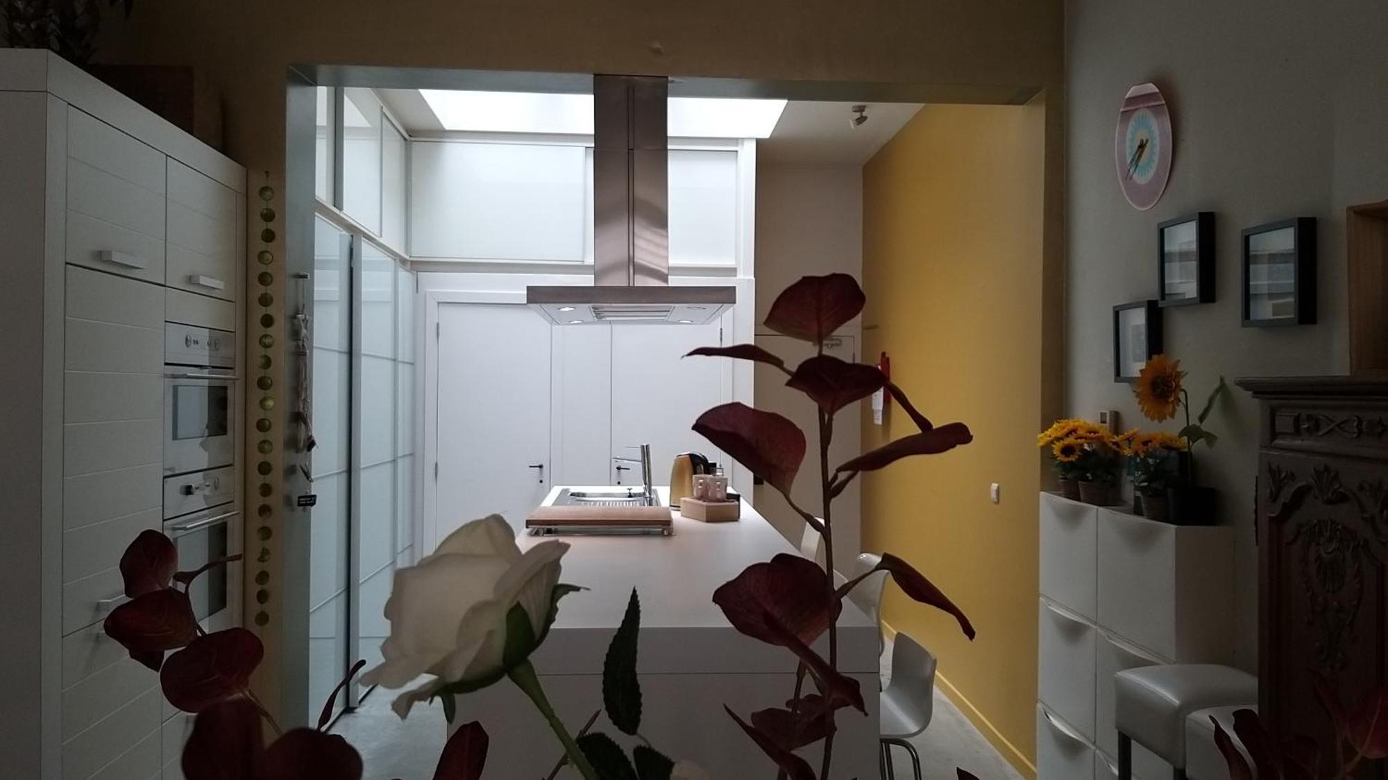 Apartamento Wellness Loft With Sauna, Jacuzzi, Roof Terrace & Amazing View Amberes Exterior foto