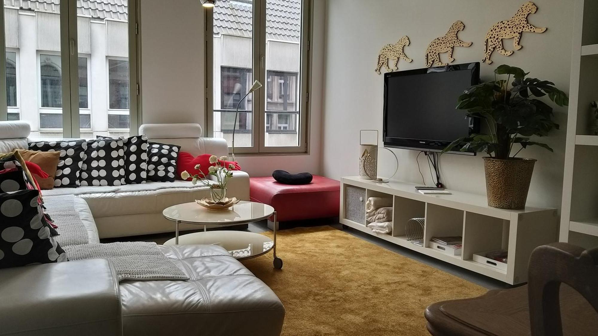 Apartamento Wellness Loft With Sauna, Jacuzzi, Roof Terrace & Amazing View Amberes Exterior foto